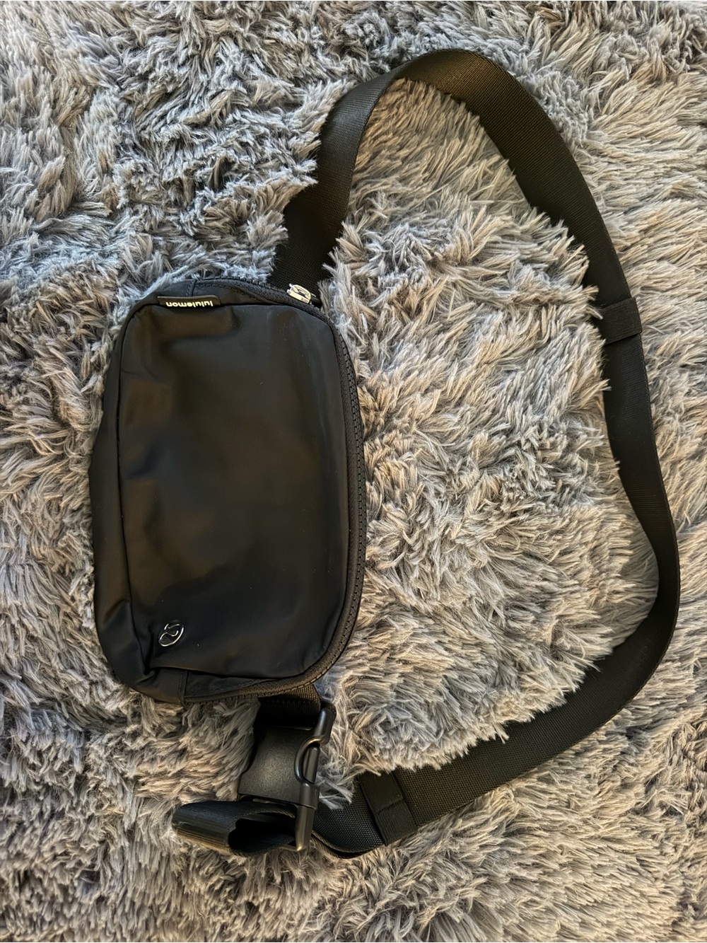 lululemon Everywhere Belt Bag 1L Black Crossbody Bag